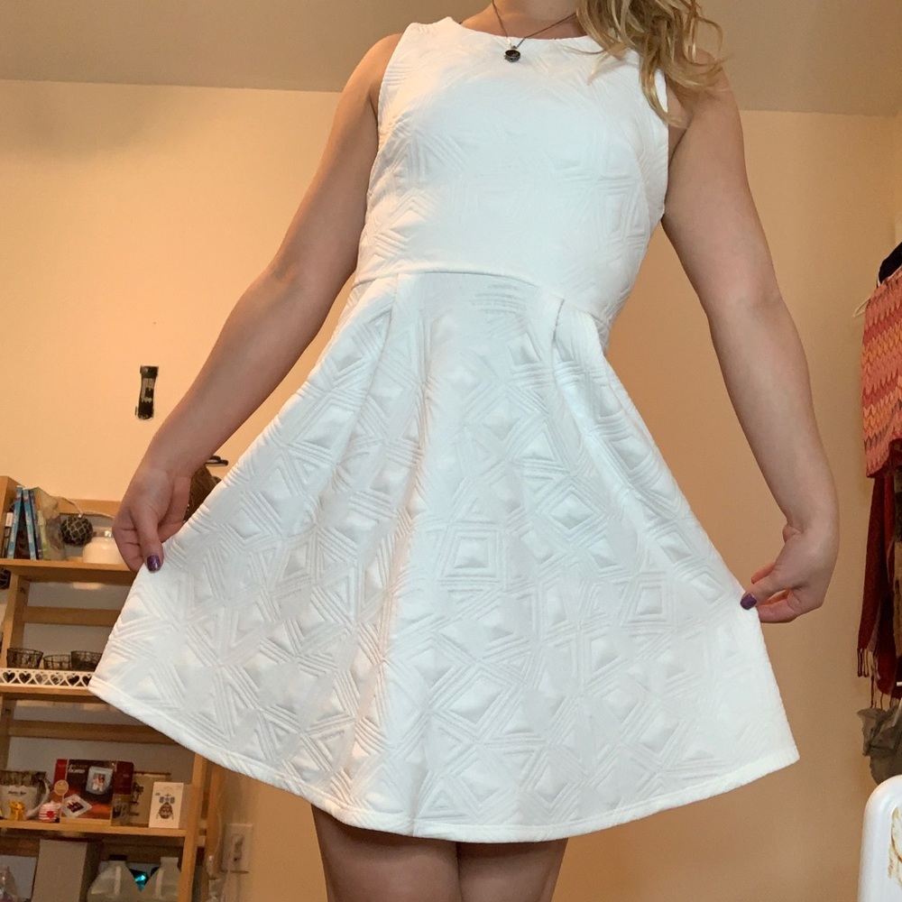 CHARLOTTE RUSSE WHITE DRESS